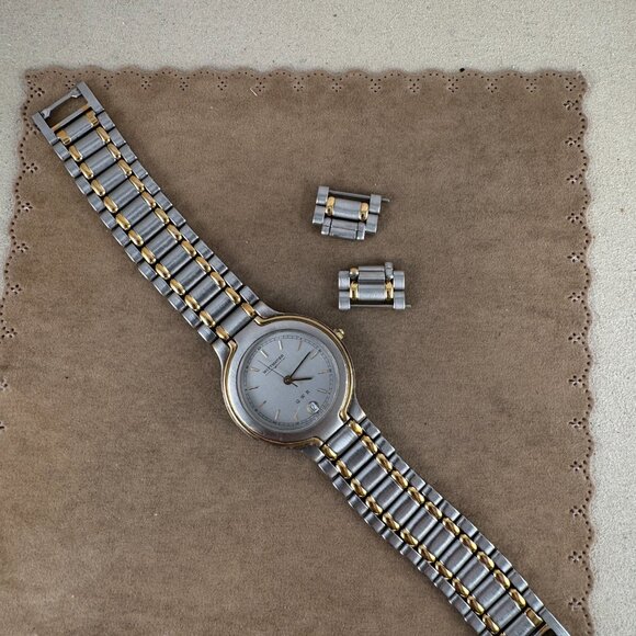 Fabulous Vintage Swiss Made Wittnauer Gold and Stainless Steel Dress Watch - Picture 7 of 10